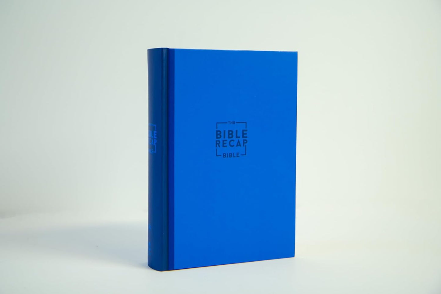 The Bible Recap 365-Day Chronological Study Bible: English Standard Version (ESV) - Tara-Leigh Cobble - Hardcover