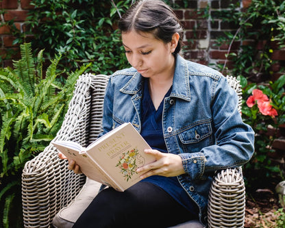 Present in Prayer - Jennifer Tucker - Hardcover